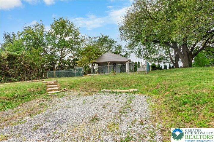Property Photo:  1342 Van Vetchen Avenue  PA 18103 