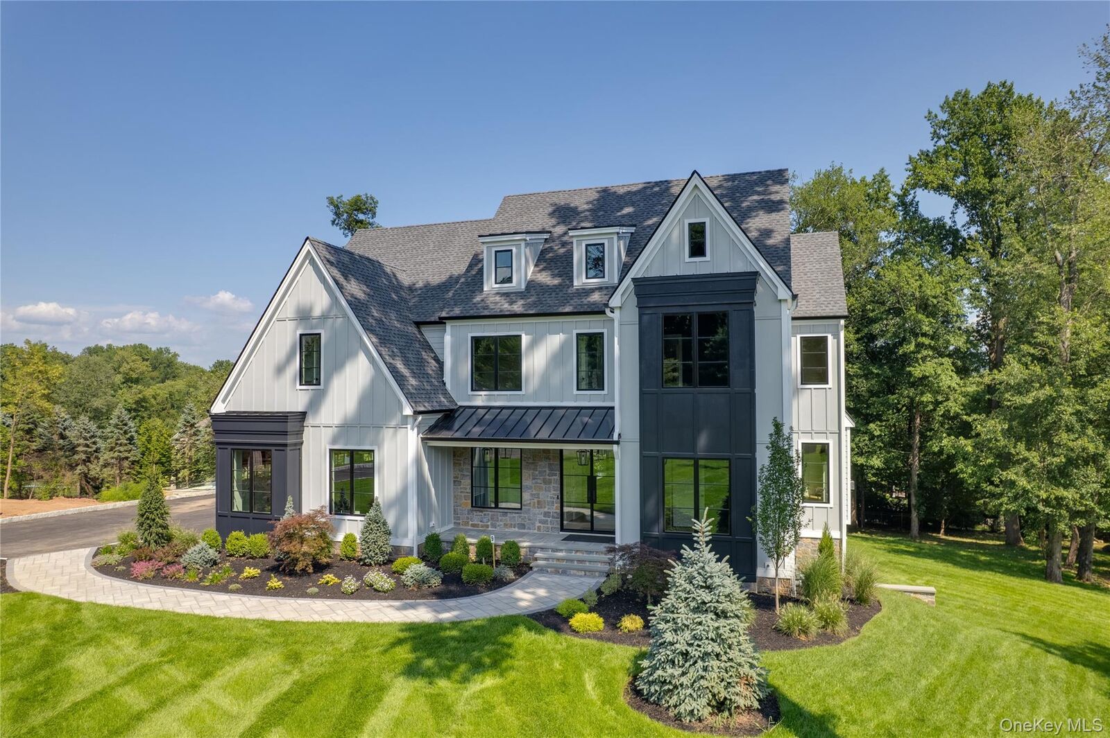 Property Photo:  9 O'Grady Court  NY 10962 