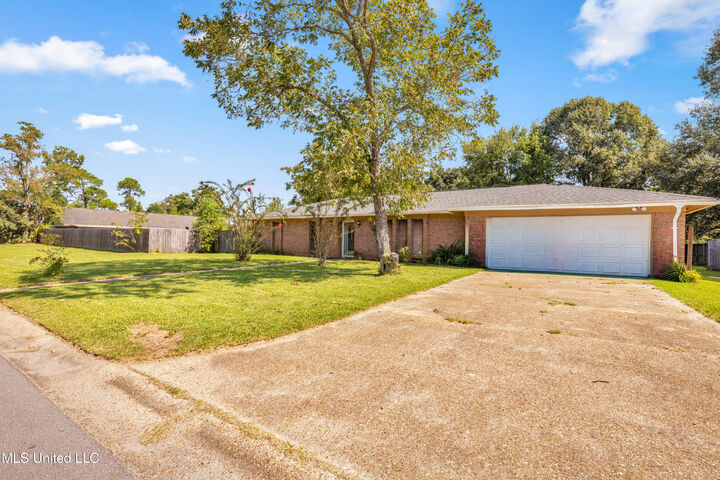 Property Photo:  511 Sharp Boulevard  MS 39503 