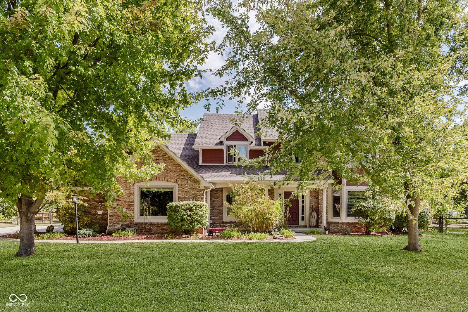 Property Photo:  1405 Stoney Creek Circle  IN 46032 