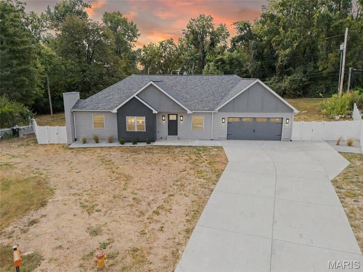 4110 Lois Lane  Unincorporated MO 63125 photo