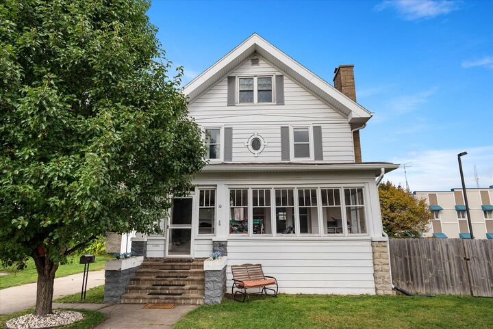Property Photo: 10 S Forest St WI 53963