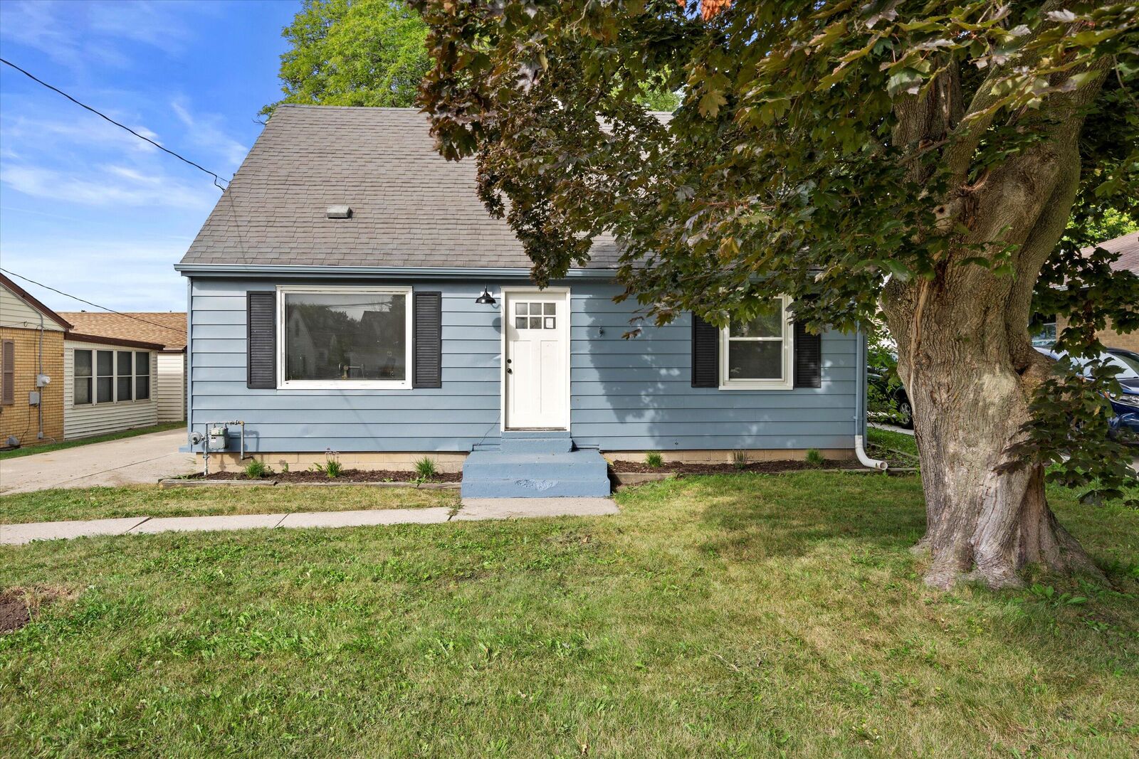 Property Photo:  4561 S Kansas Ave  WI 53235 