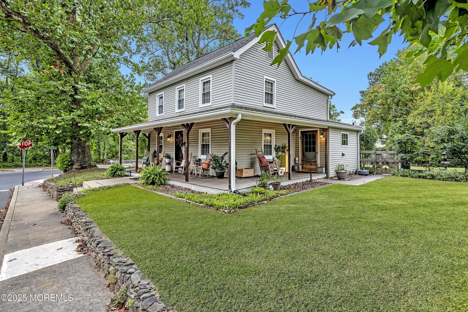 Property Photo: 33 Fort Avenue NJ 08533