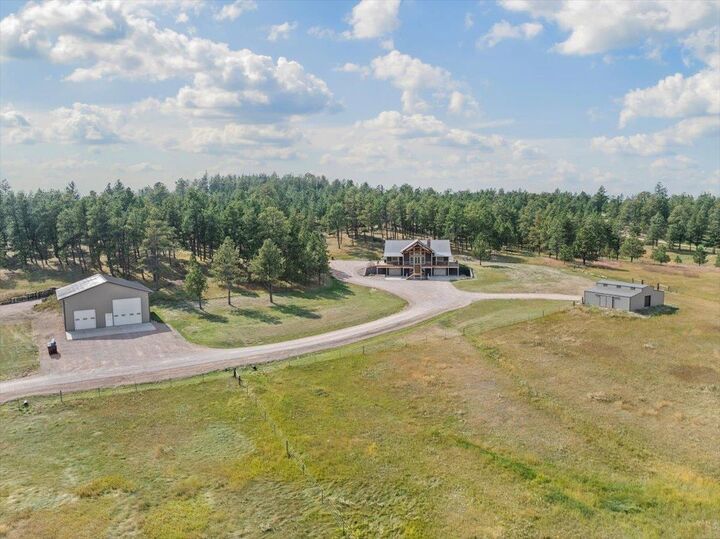 Property Photo:  141 Broad Axe Road  WY 82729-9999 