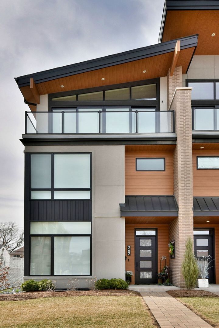 262 N Addison Avenue  Elmhurst IL 60126 photo