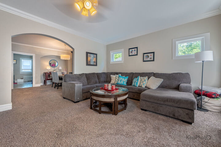 Property Photo:  818 N La Grange Road 1  IL 60526 