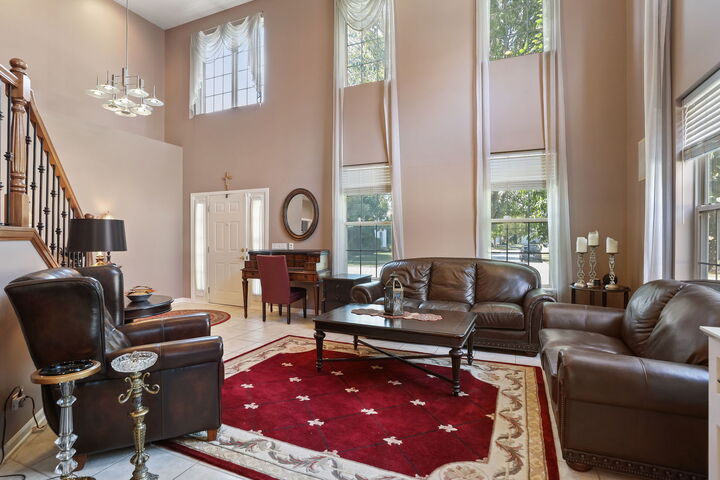 Property Photo: 2245 Hazeltime Drive IL 60061