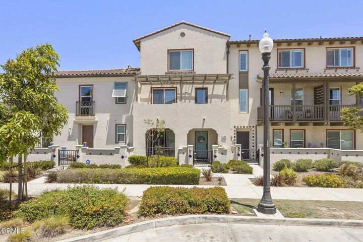 395 Townsite Promendade  Camarillo CA 93010 photo