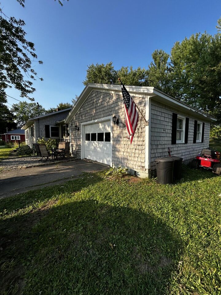 Property Photo:  10 Sheridan Street  ME 04953 