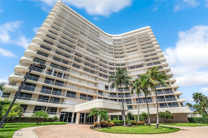 Property Photo:  260 Seaview Court 1805  FL 34145 