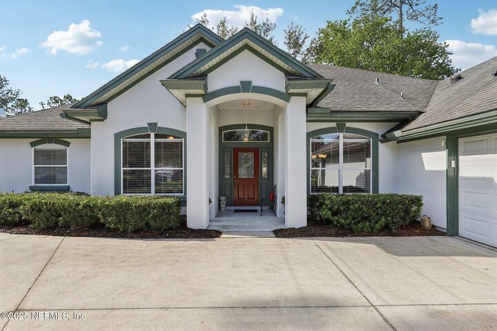 Property Photo:  1953 Woodlake Drive  FL 32003 