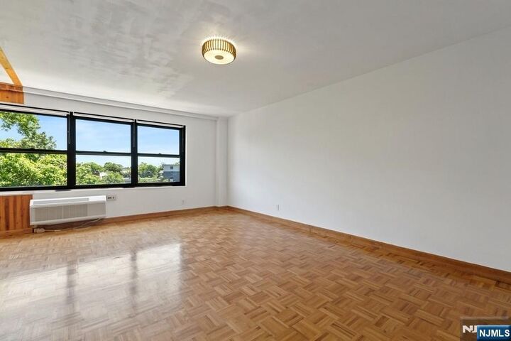 Property Photo: 2352 Linwood Avenue #4D NJ 07024