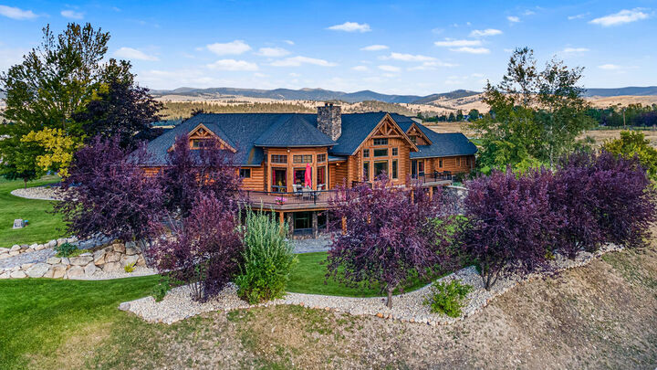 Property Photo: 524 Arrow Hill Drive MT 59840