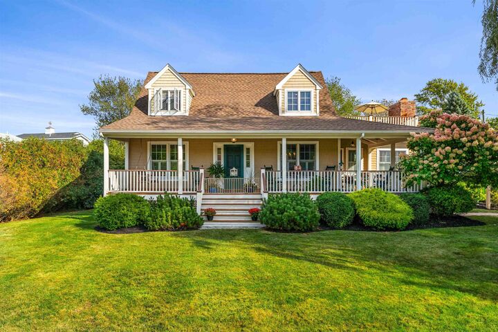 Property Photo:  2136 Ocean Boulevard  NH 03870 