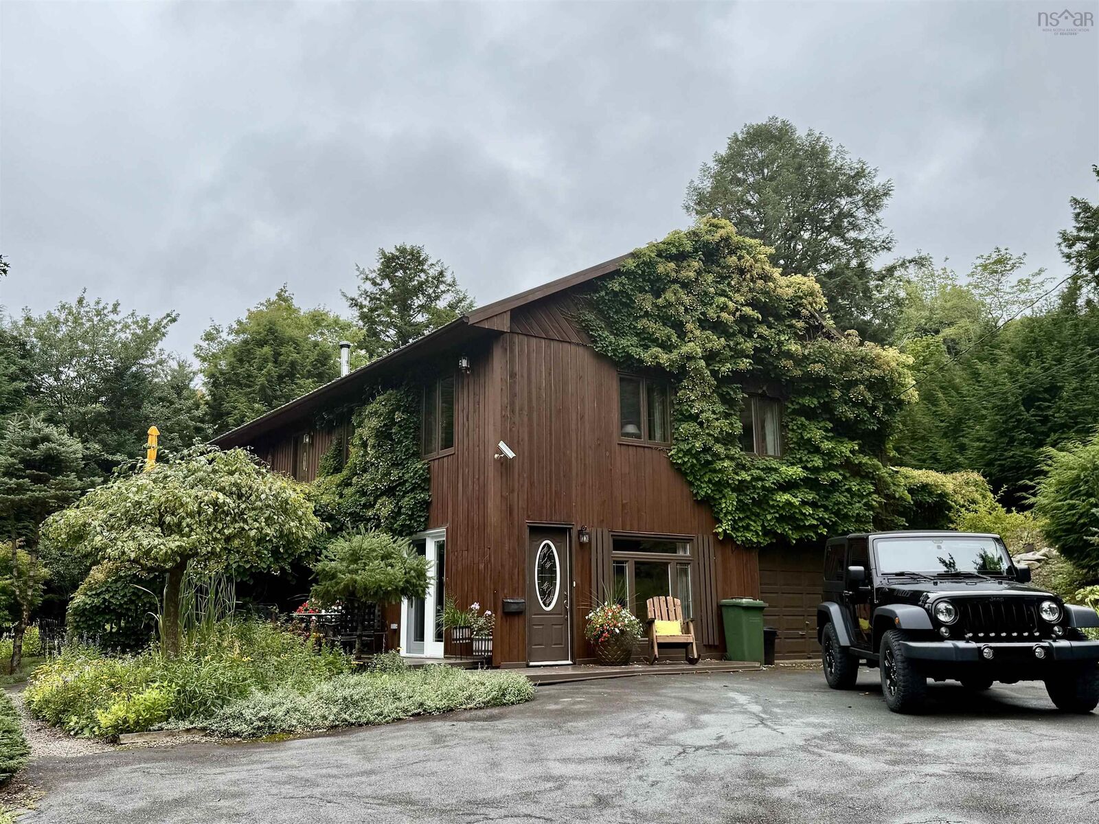 Property Photo:  797 Cobequid Road  NS B4C 4A2 