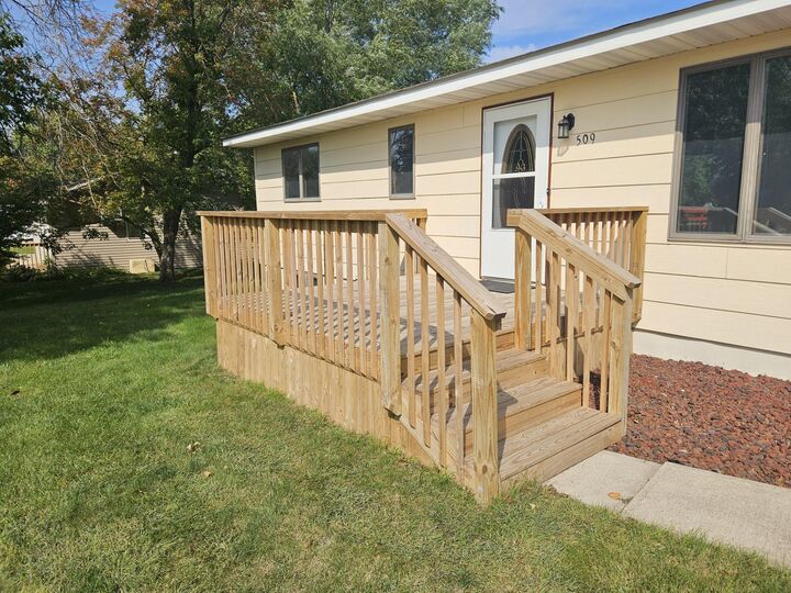Property Photo:  509 1st Street  MN 56212 