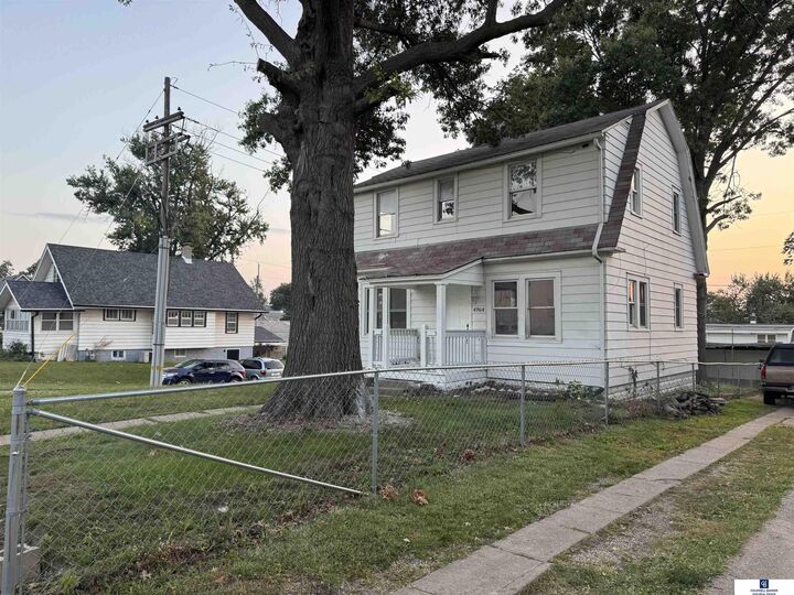 Property Photo:  4964 S 36th Street  NE 68107 
