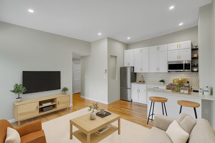 Property Photo:  9 Appleton St 408  MA 02116 