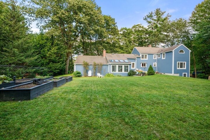 Property Photo: 156 Newell Rd MA 01520