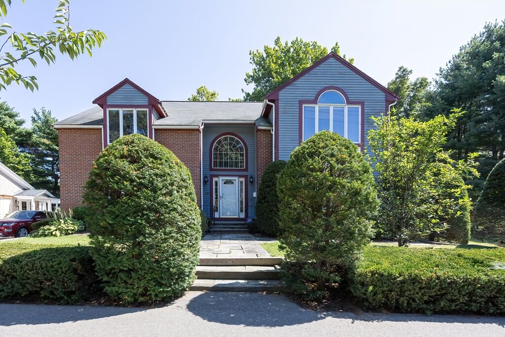 Property Photo: 290 Central Ave MA 02186