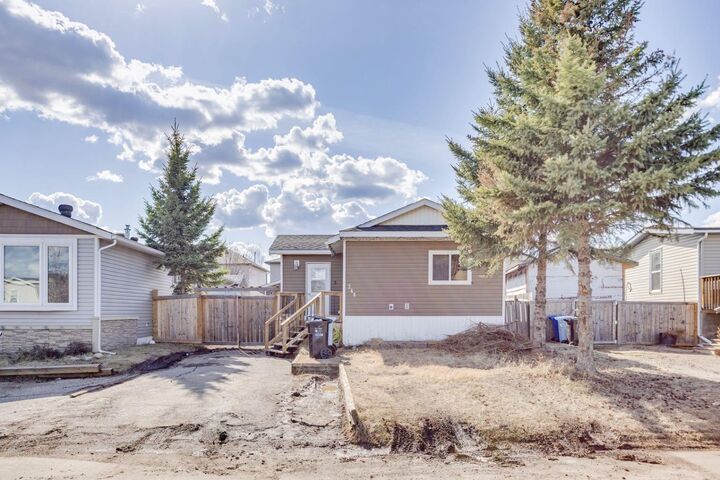244 Cokerill Crescent  Fort McMurray AB T9K 2J2 photo