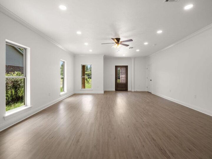 Property Photo:  1277 Miller St  LA 70634 