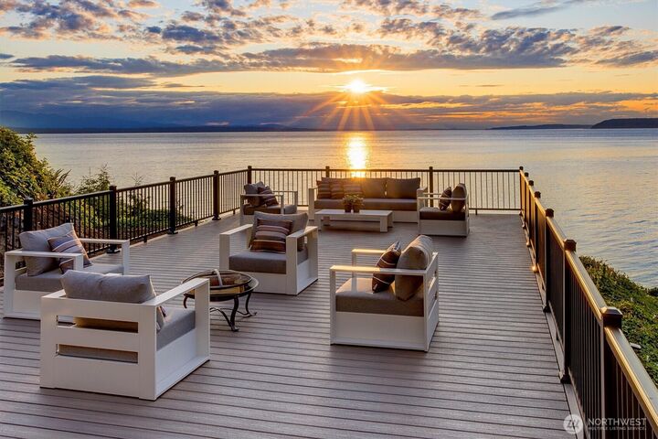 8001  Talbot Road  Edmonds WA 98026 photo