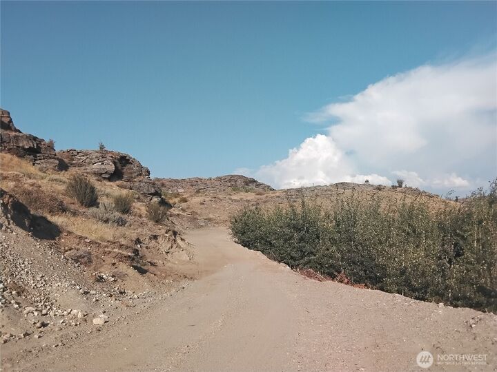 Property Photo: 5 Painted Rock Road WA 98855