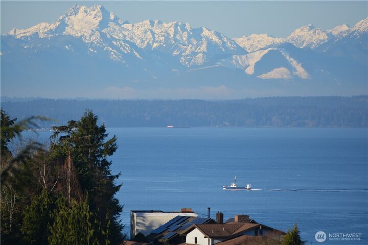 Property Photo:  12520  9th Avenue NW  WA 98177 