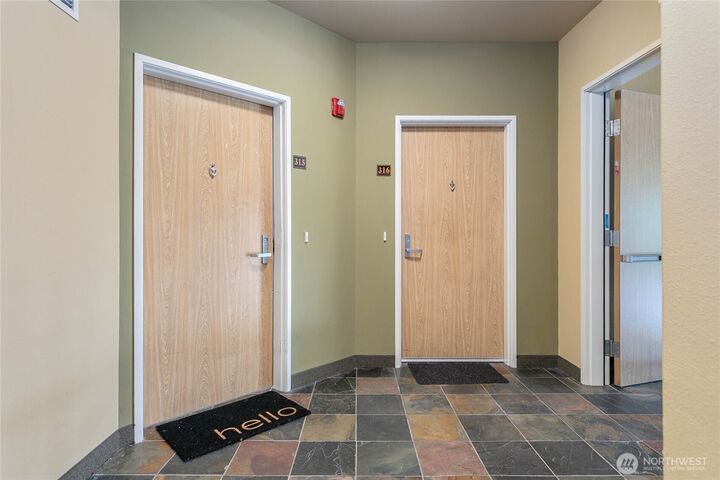 Property Photo:  508  Darby Drive 315  WA 98226 