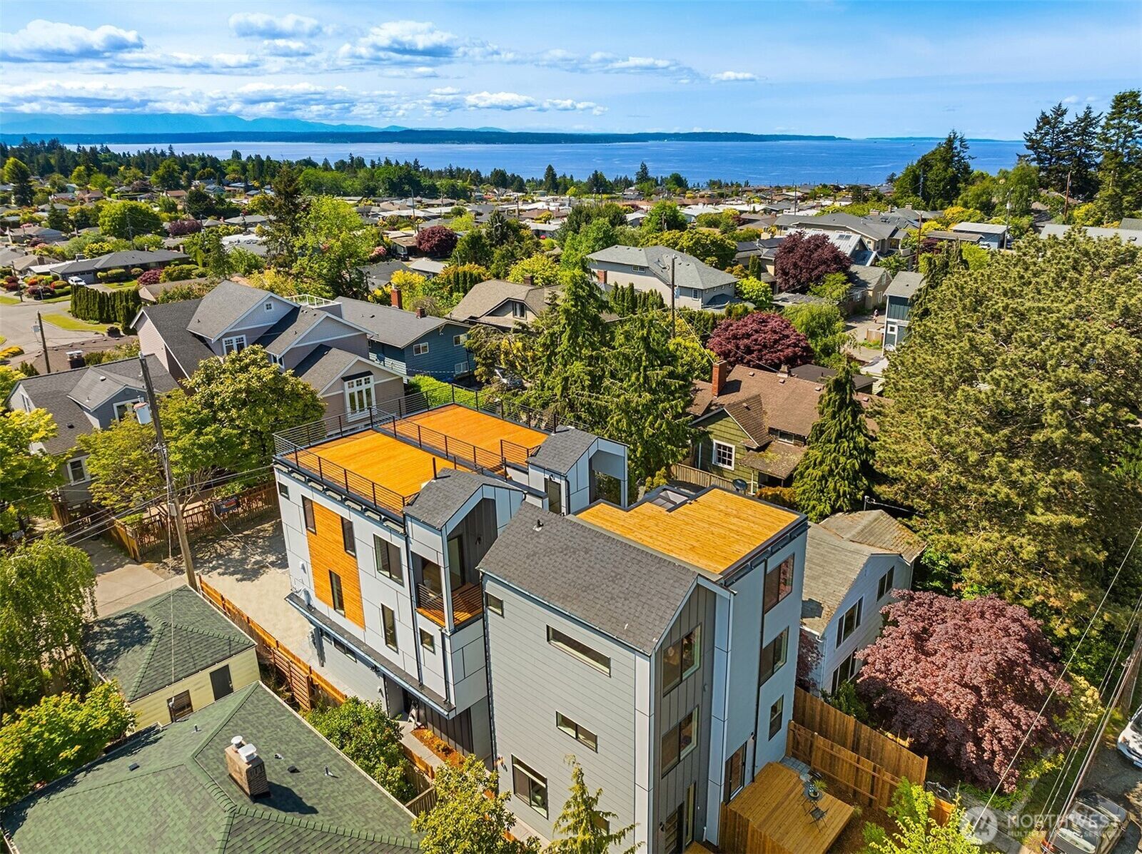 Property Photo:  8513  19th Avenue NW B  WA 98117 
