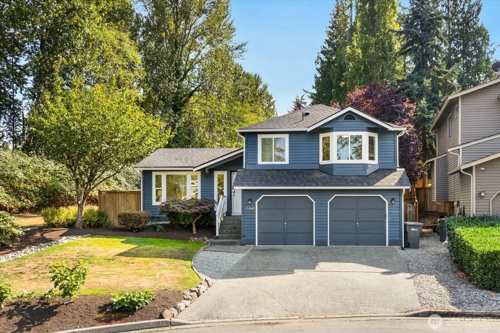 Property Photo: 11849 NE 105th Lane WA 98033