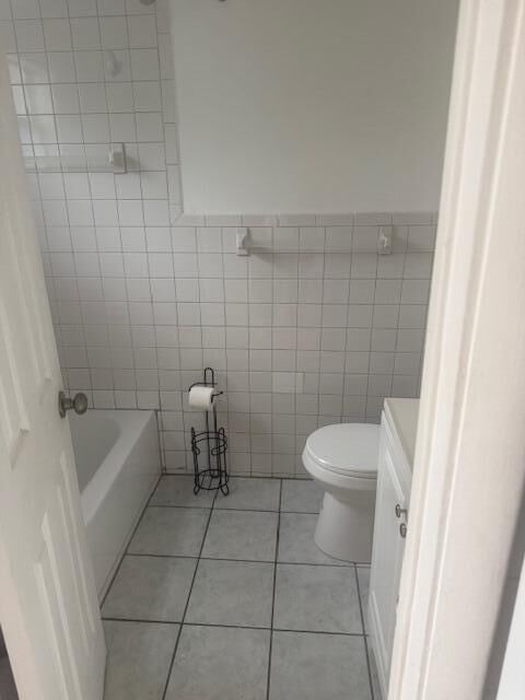 Property Photo:  1001 S E Street 2  FL 33460 