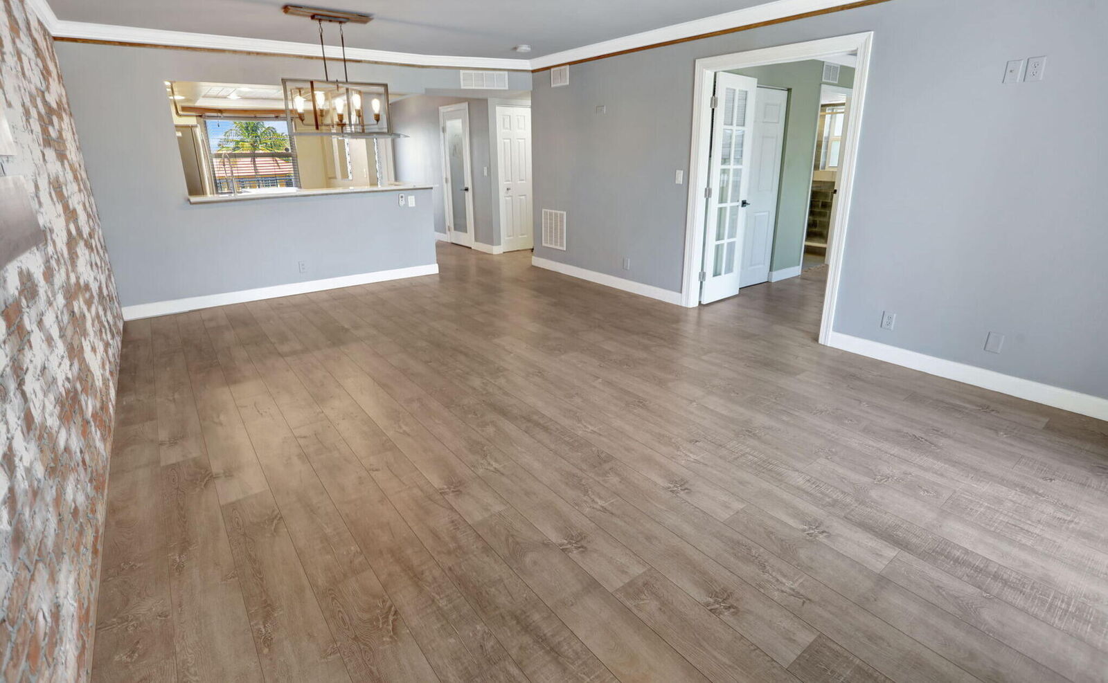 Property Photo: 7800 NW 18th Street 201 FL 33063