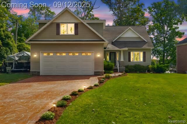 2610 Strawberry Lane  Port Huron MI 48060 photo