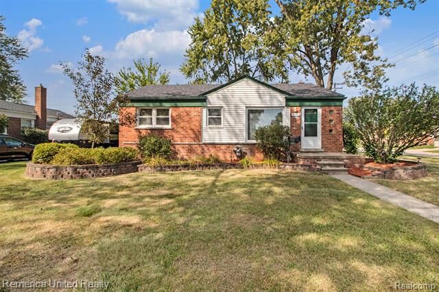 Property Photo:  30408 Minton Street  MI 48150 