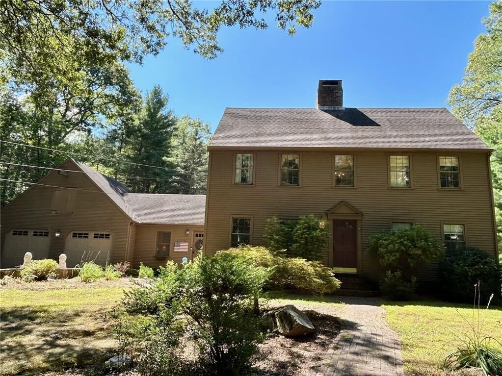 Property Photo:  93 Provident Place  RI 02816 