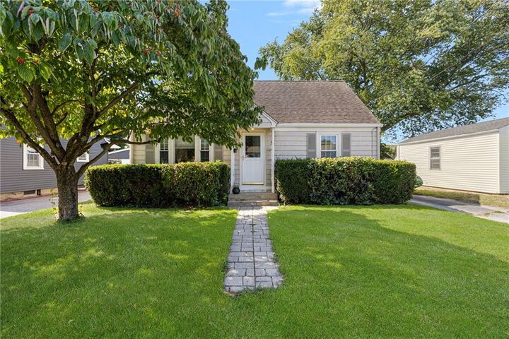 15 Saxonia Road  Cranston RI 02920 photo