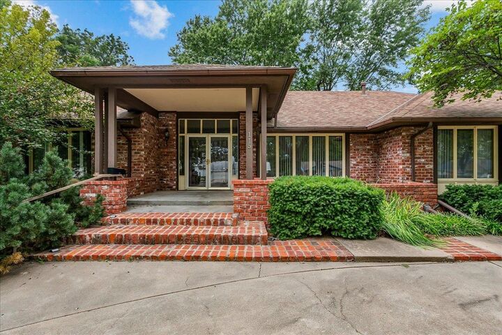 Property Photo:  115 N Westfield St  KS 67212 