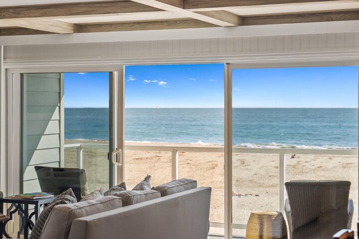 Property Photo:  22130 East Cliff Drive 2A  CA 95062 