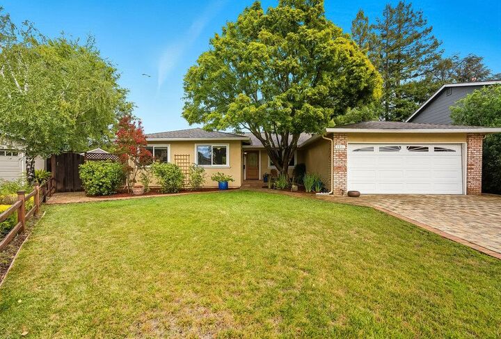 Property Photo: 6698 Mount Pakron Drive CA 95120