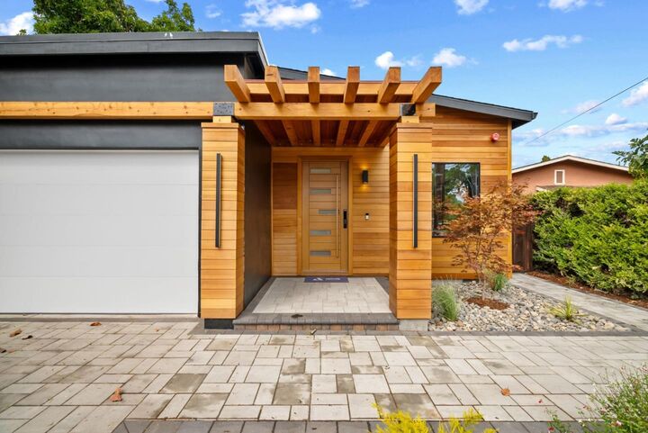 Property Photo: 557 East Arbor Avenue CA 94085