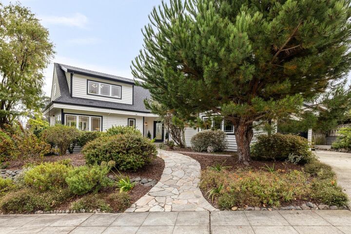 Property Photo: 424 6th Avenue CA 94019
