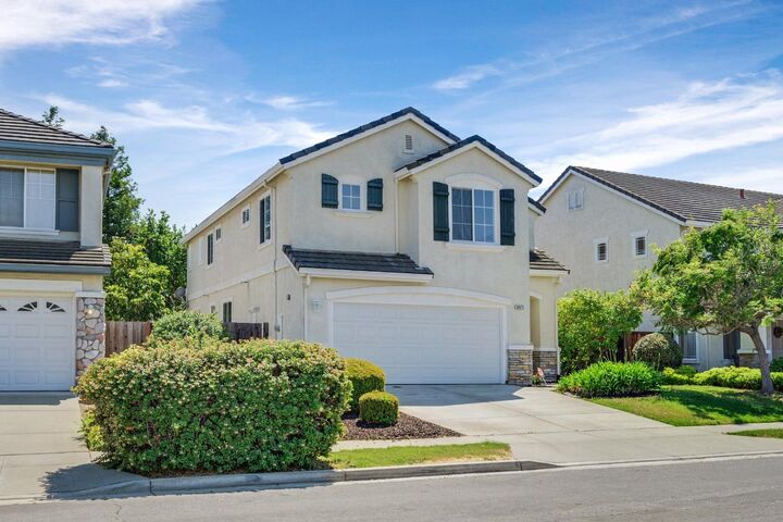 Property Photo:  36075 Crystal Springs Drive  CA 94560 