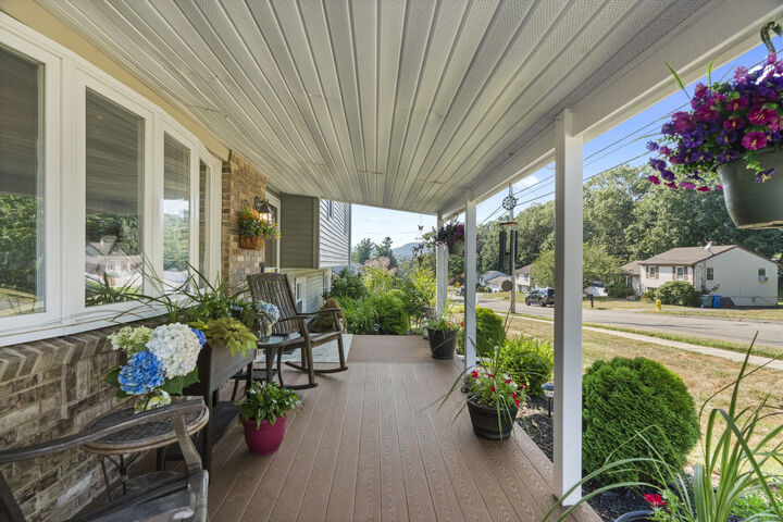 Property Photo: 100 Anns Farm Road CT 06518