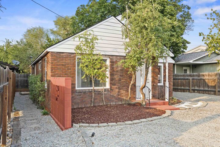 Property Photo:  15905 E 4th Ave  WA 99037 