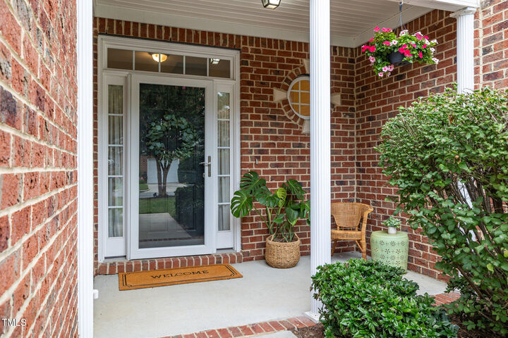 Property Photo: 2028 White Pond Court NC 27523