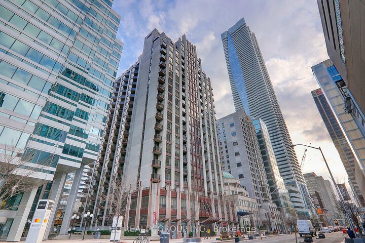 Property Photo: 85 Bloor Street E 412 ON M4W 3Y1