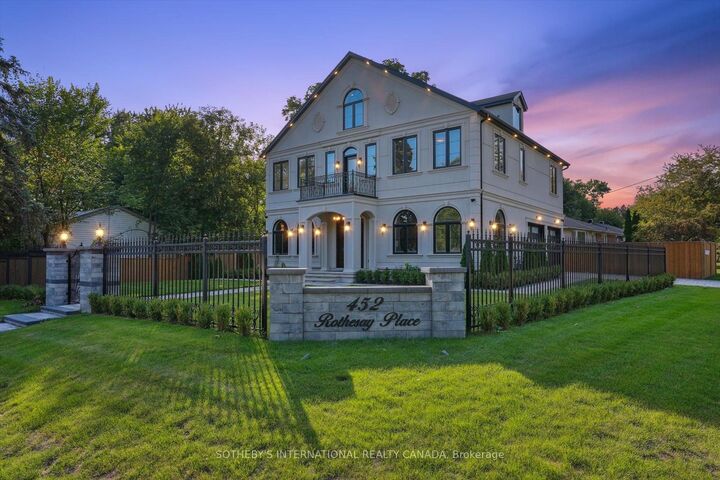 452 Rothesay Place  Burlington ON L7N 1N5 photo